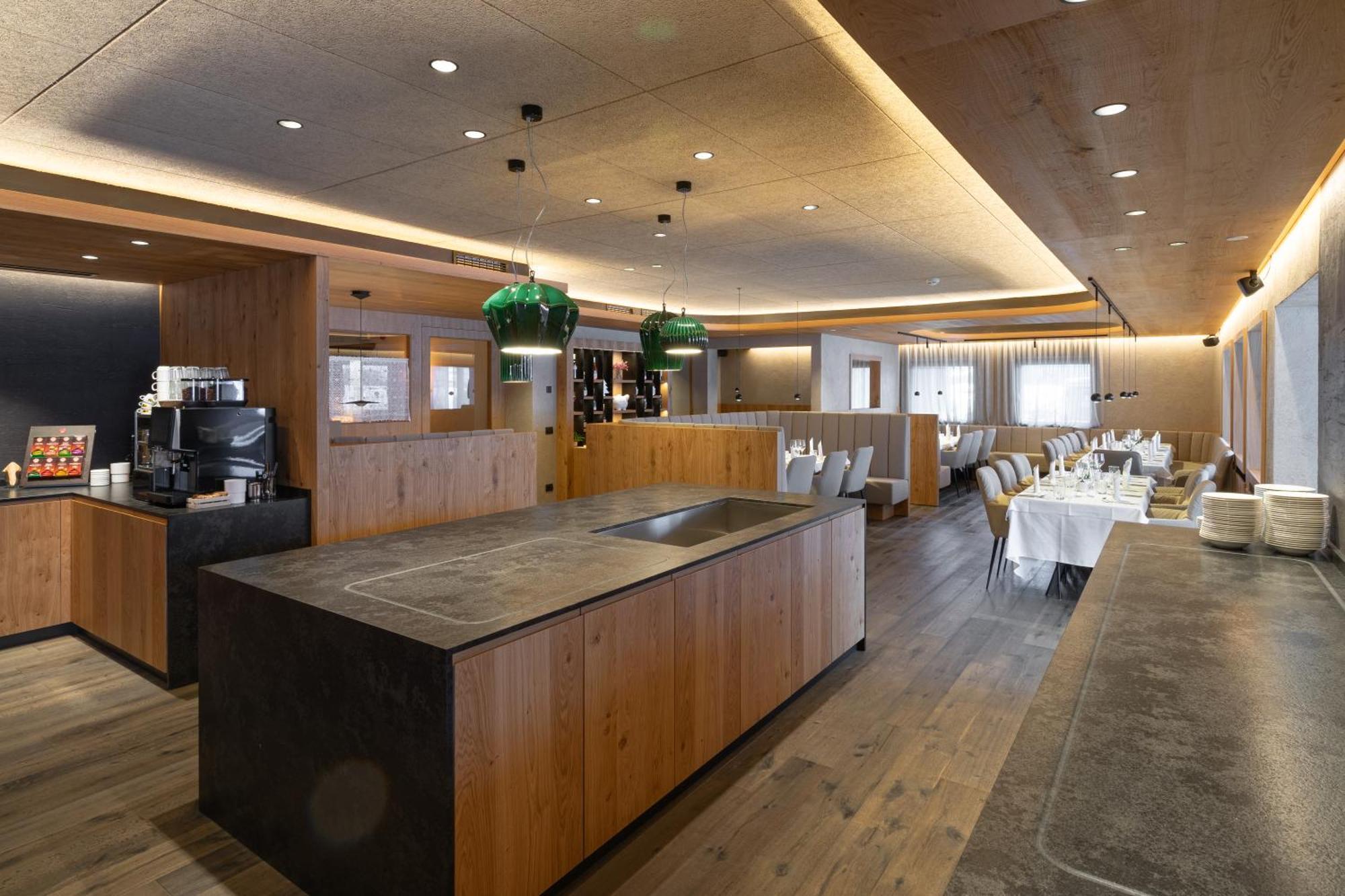 Hotel Krondlhof 布鲁尼科 外观 照片