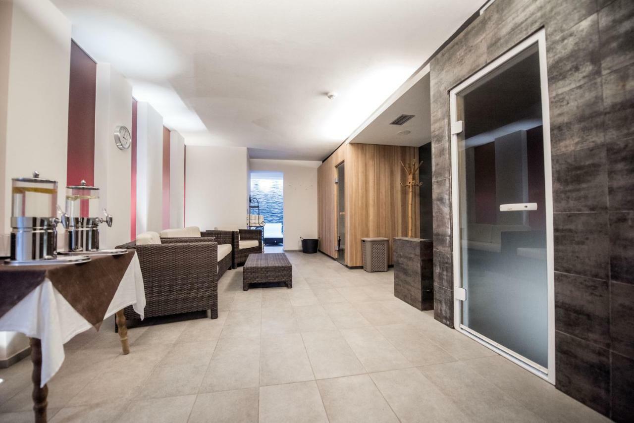 Hotel Krondlhof 布鲁尼科 外观 照片